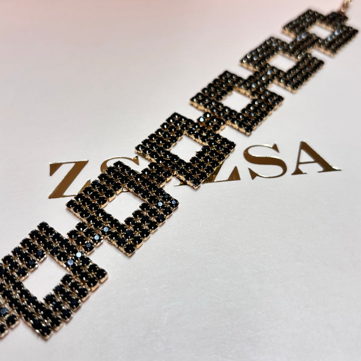 Elegant black gold bracelet