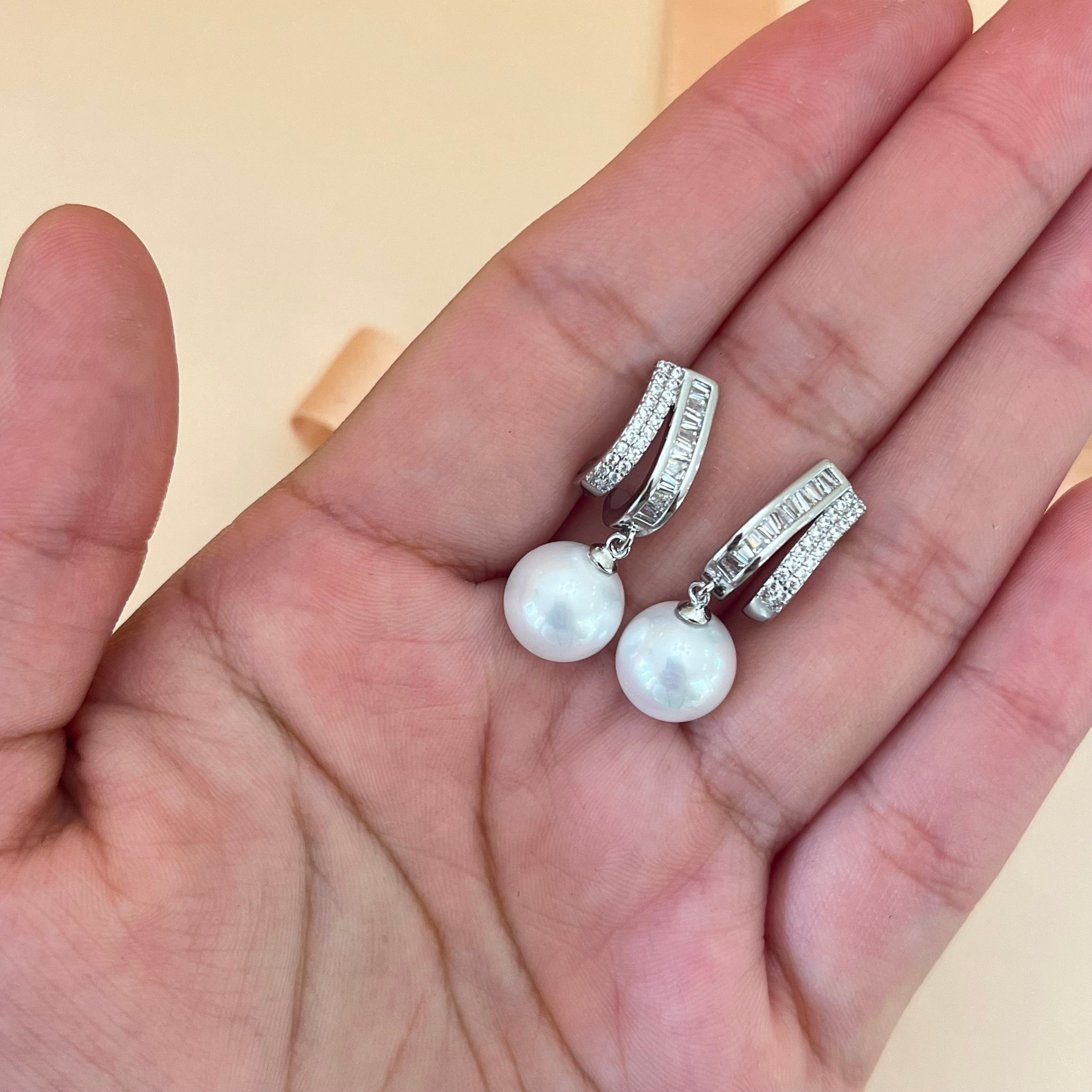 Zircone & pearls earrings