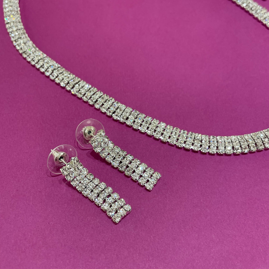 Elegant set