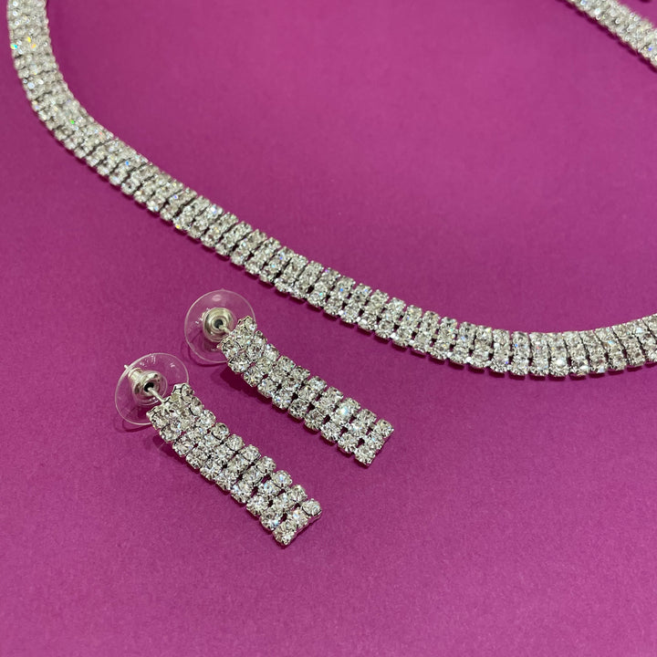 Elegant set