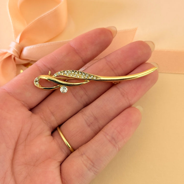 Dainty rhinestones gold plated brooch