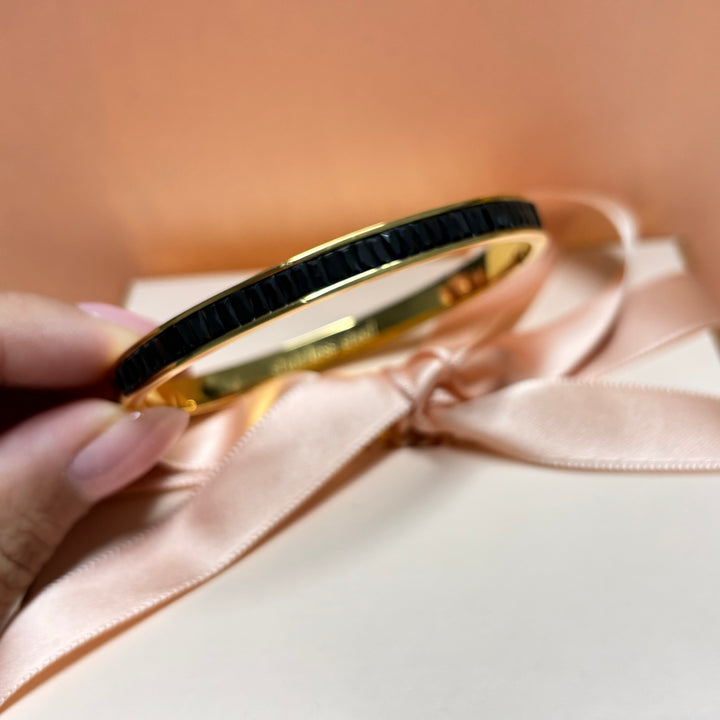 Black gold baguette bangle