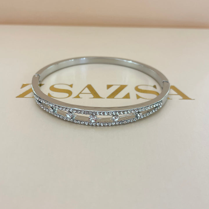 Dainty bangle