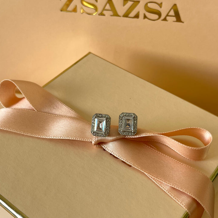 Rectangular zircone studs