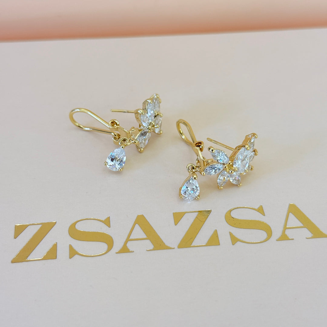 Marquise and teardrop zircone gold plated set