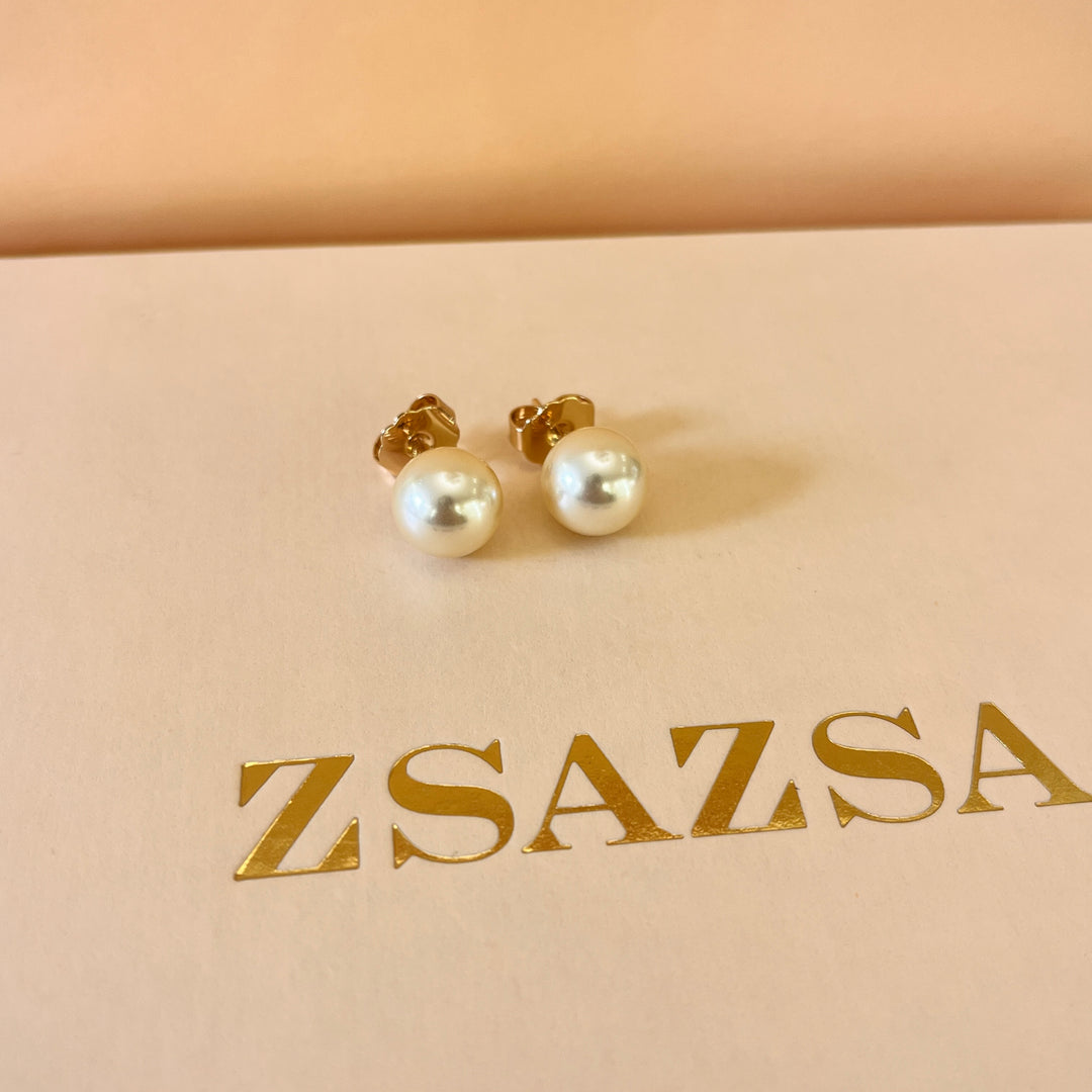 Cream Mallorca pearls gold plated studs