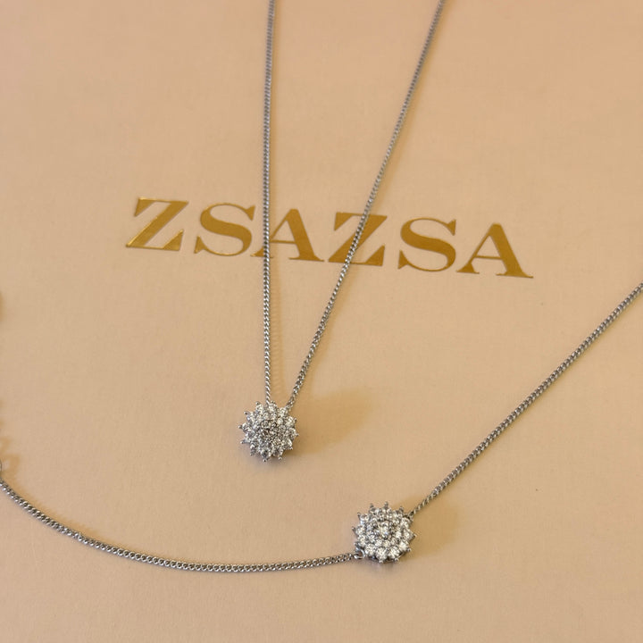 Dainty flower zircone silver pendant and bracelet