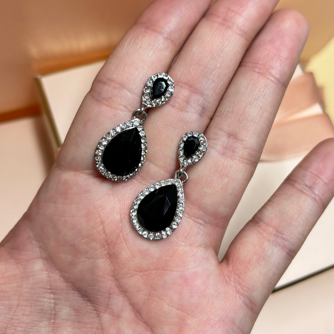 Double teardrop black silver earrings