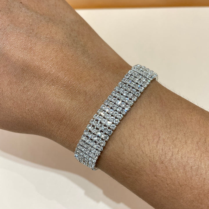 Elegant bracelet