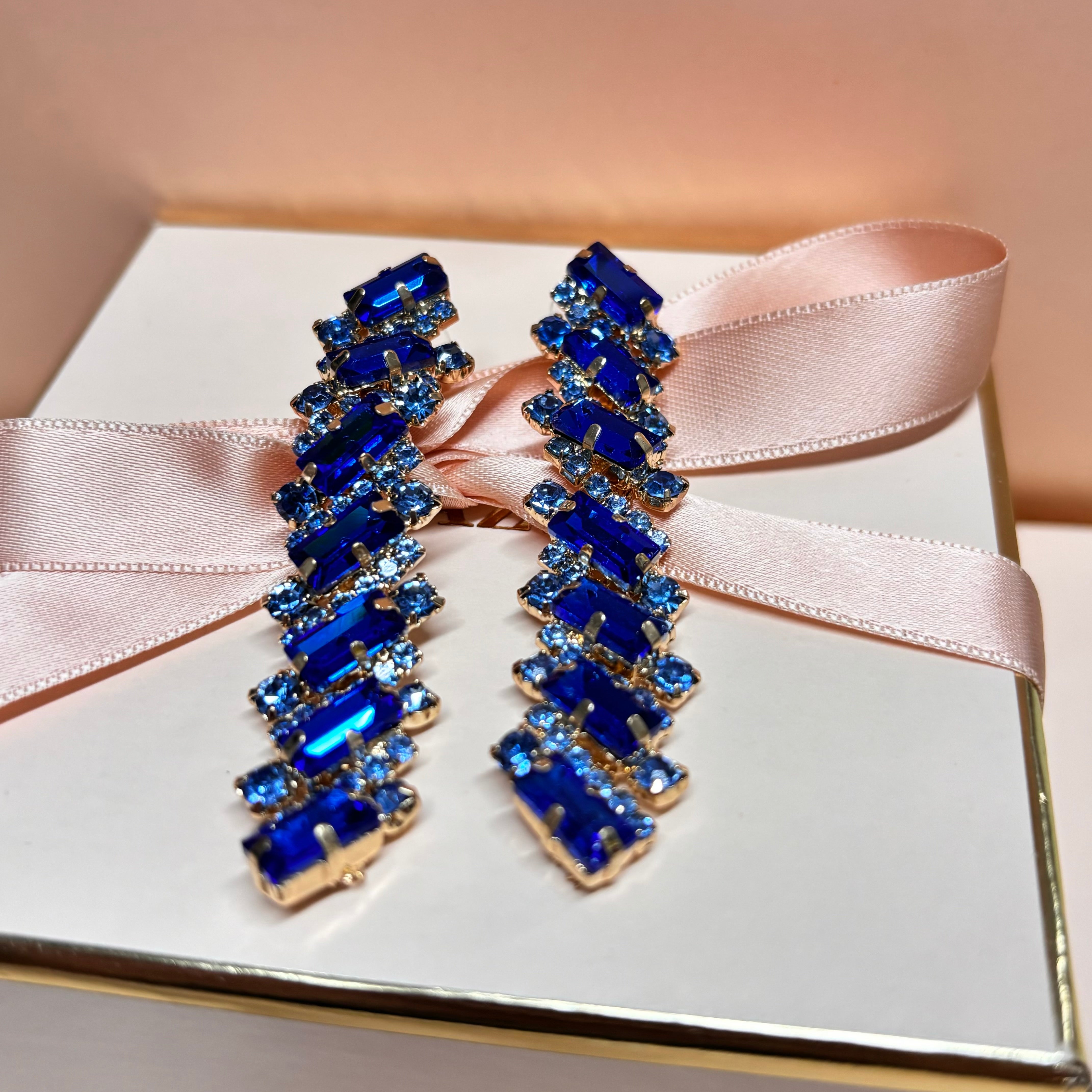 Elegant royal blue earrings