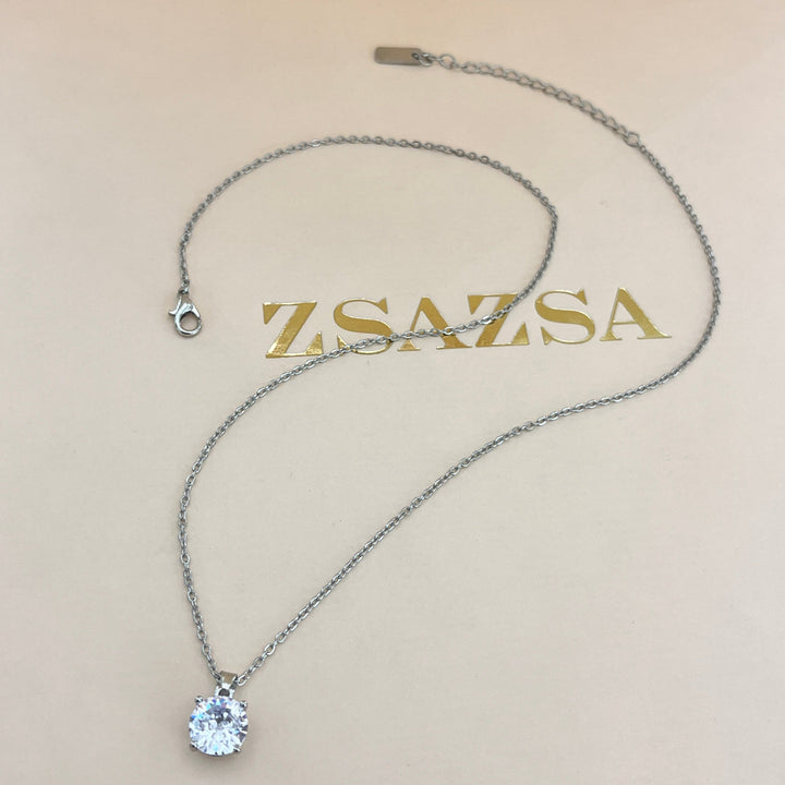 Silver solitaire zircone set