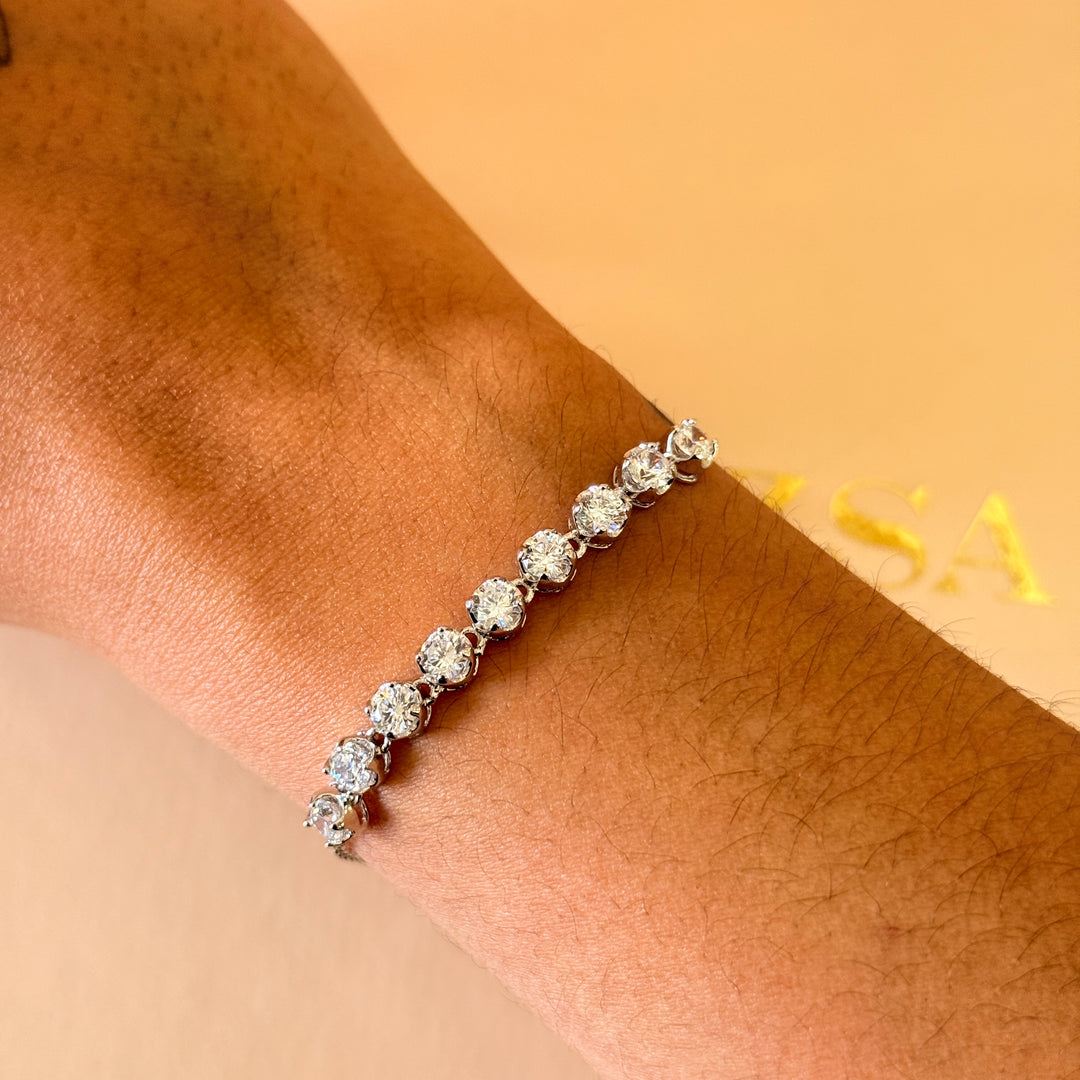 Dainty zircone silver bracelet