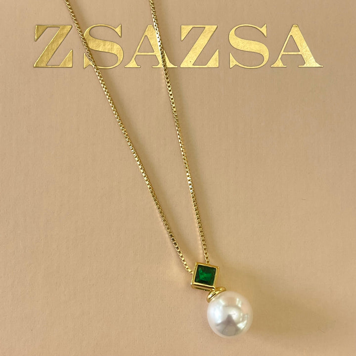Green zircone & pearl set