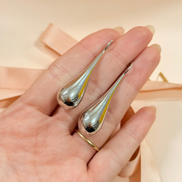 Drop sterling silver hooks