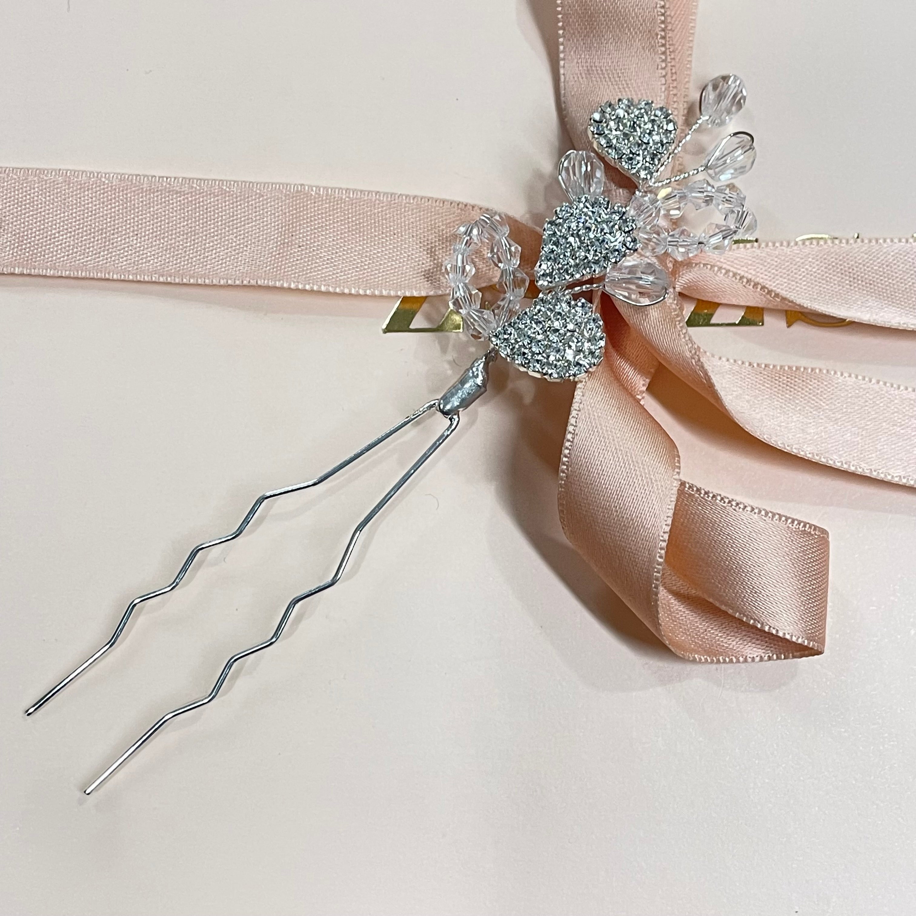 Leafy silver pin