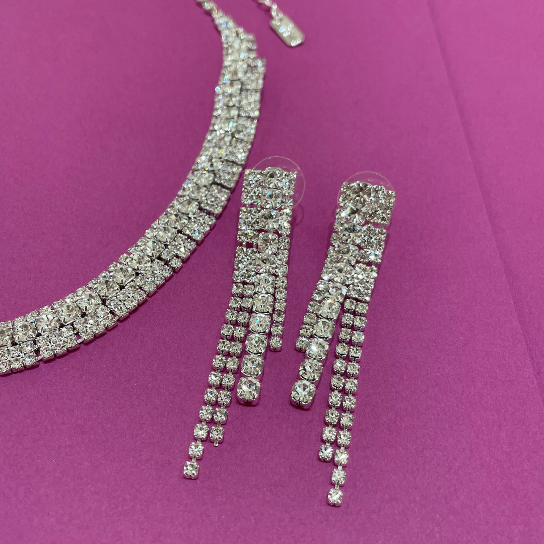 Elegant set