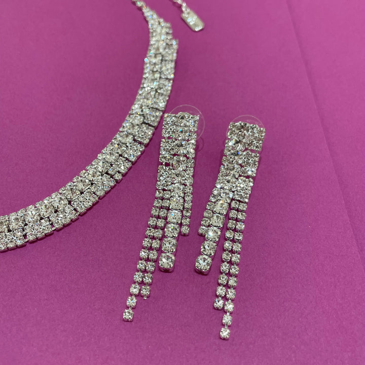 Elegant set