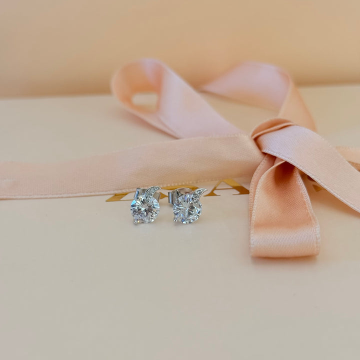 Moon small zircone silver studs