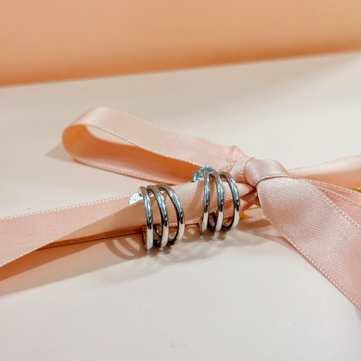 Small sterling silver hoops