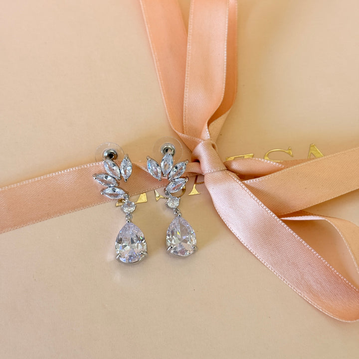 Marquise and teardrop zircone silver earrings