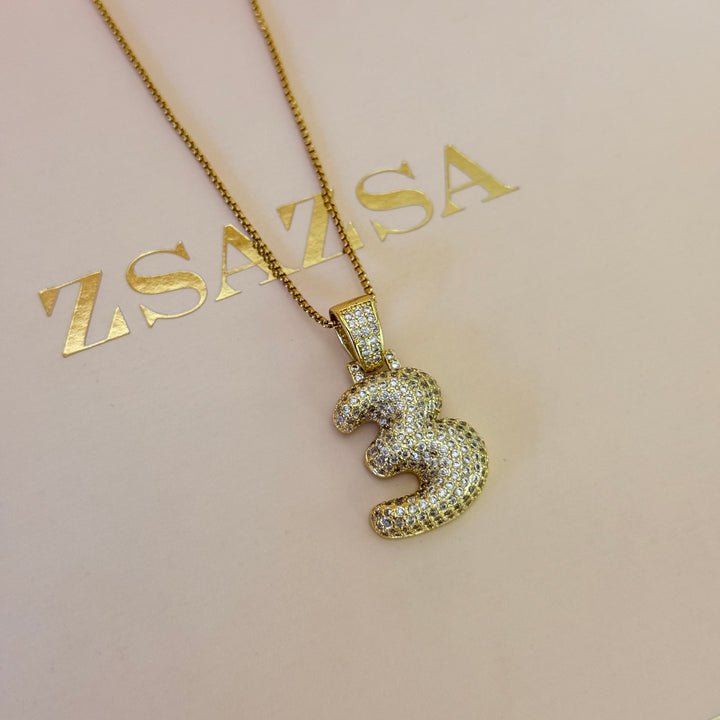 Zircone three gold plated pendant