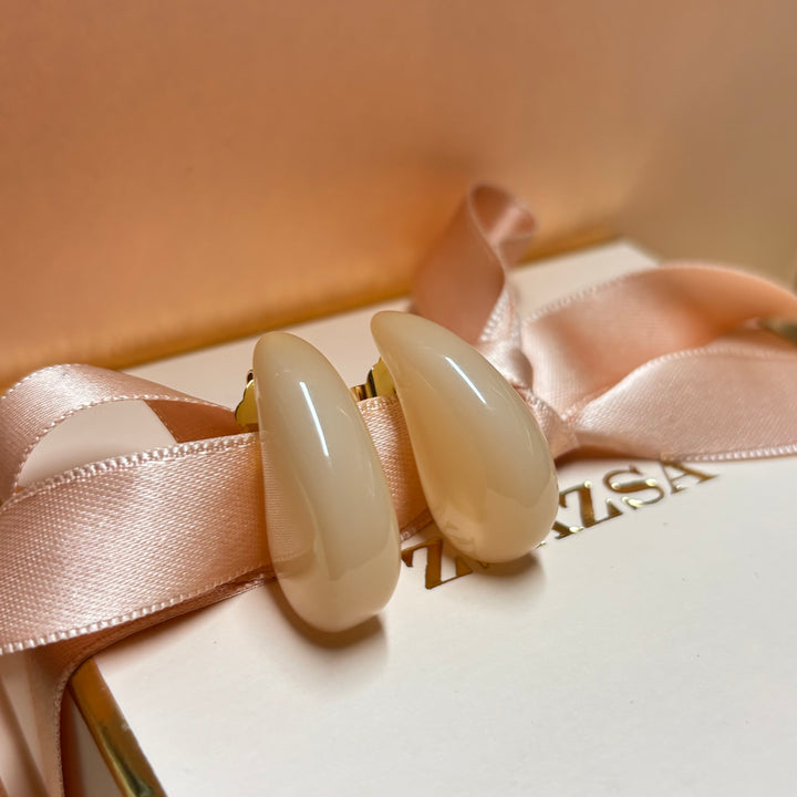 Teardrop earrings