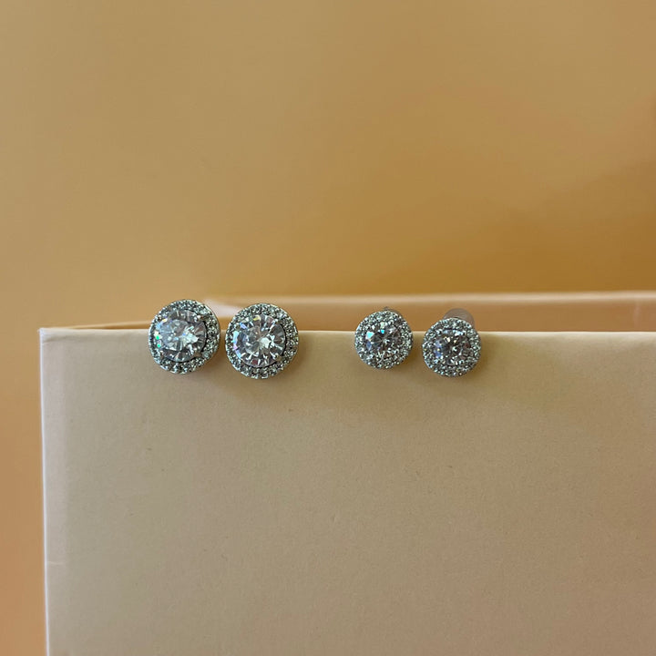 Round zircone studs