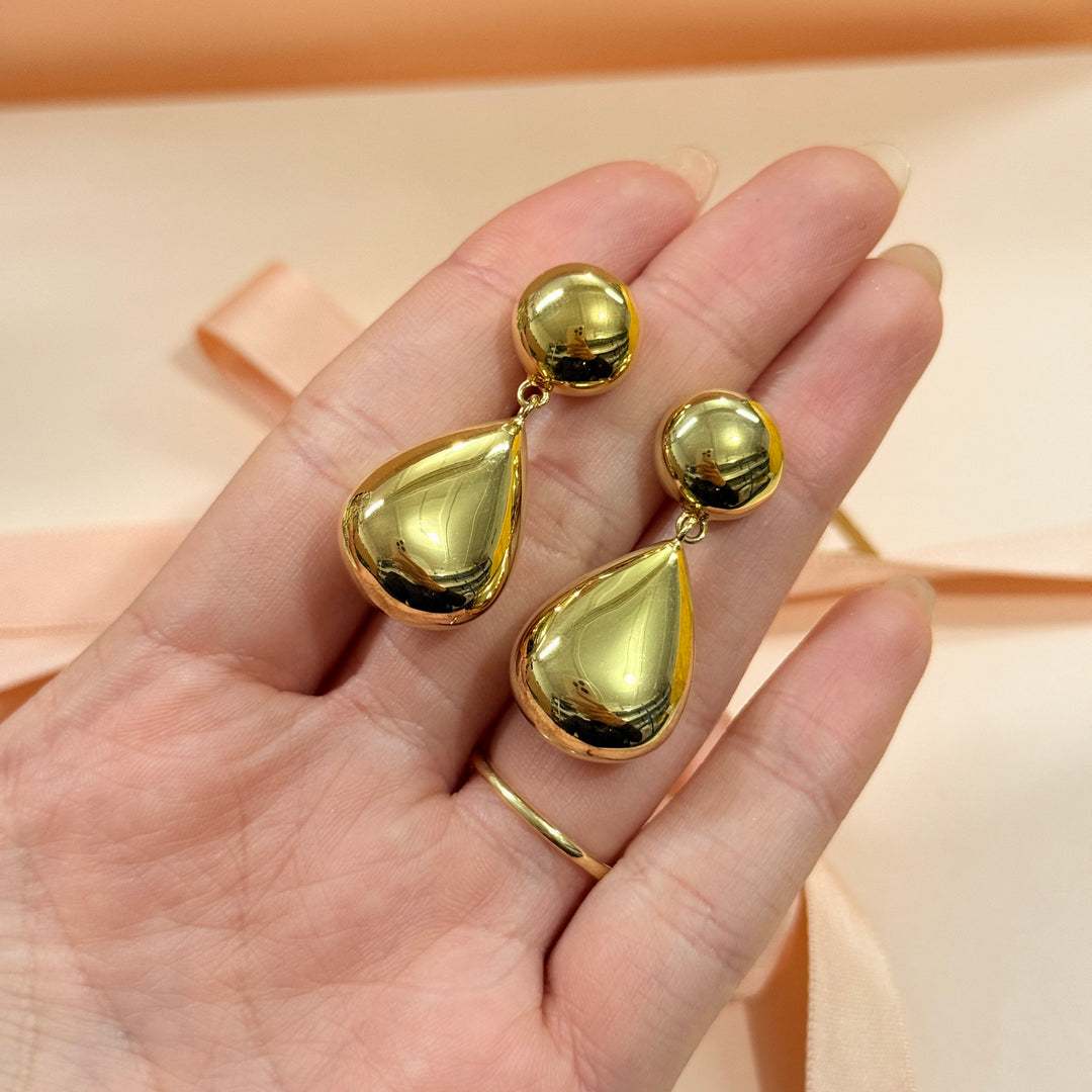 Dangle sterling silver gold plated earrings