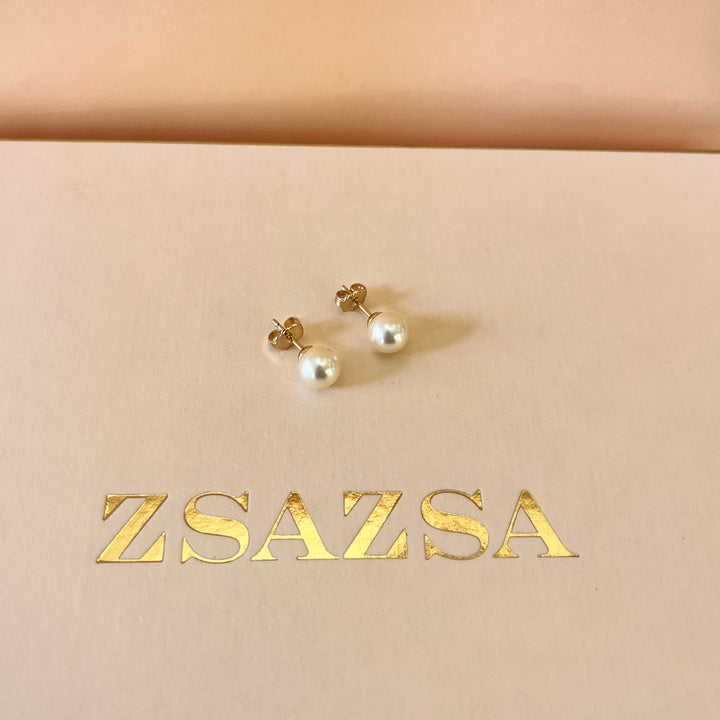 Cream Mallorca pearls gold plated studs