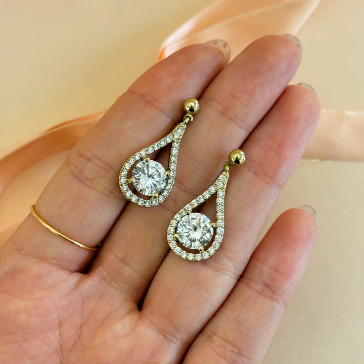 Dangling zircone gold plated earrings