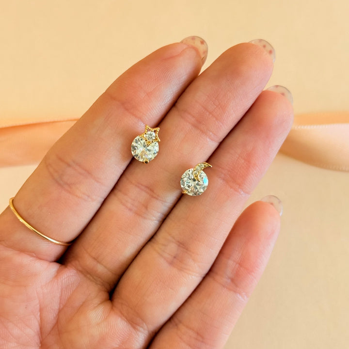 Star and moon small zircone gold plated studs