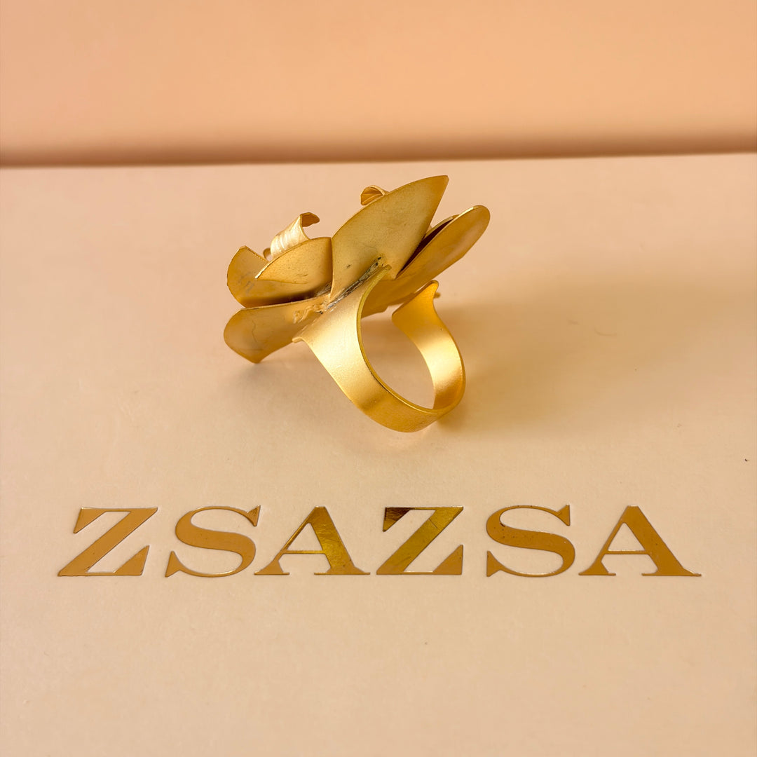 Handmade Detailed Flower Gold Ring | Gold Plated | ZsaZsa