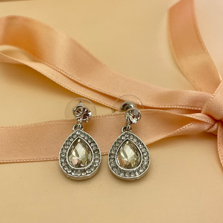 Teardrop earrings
