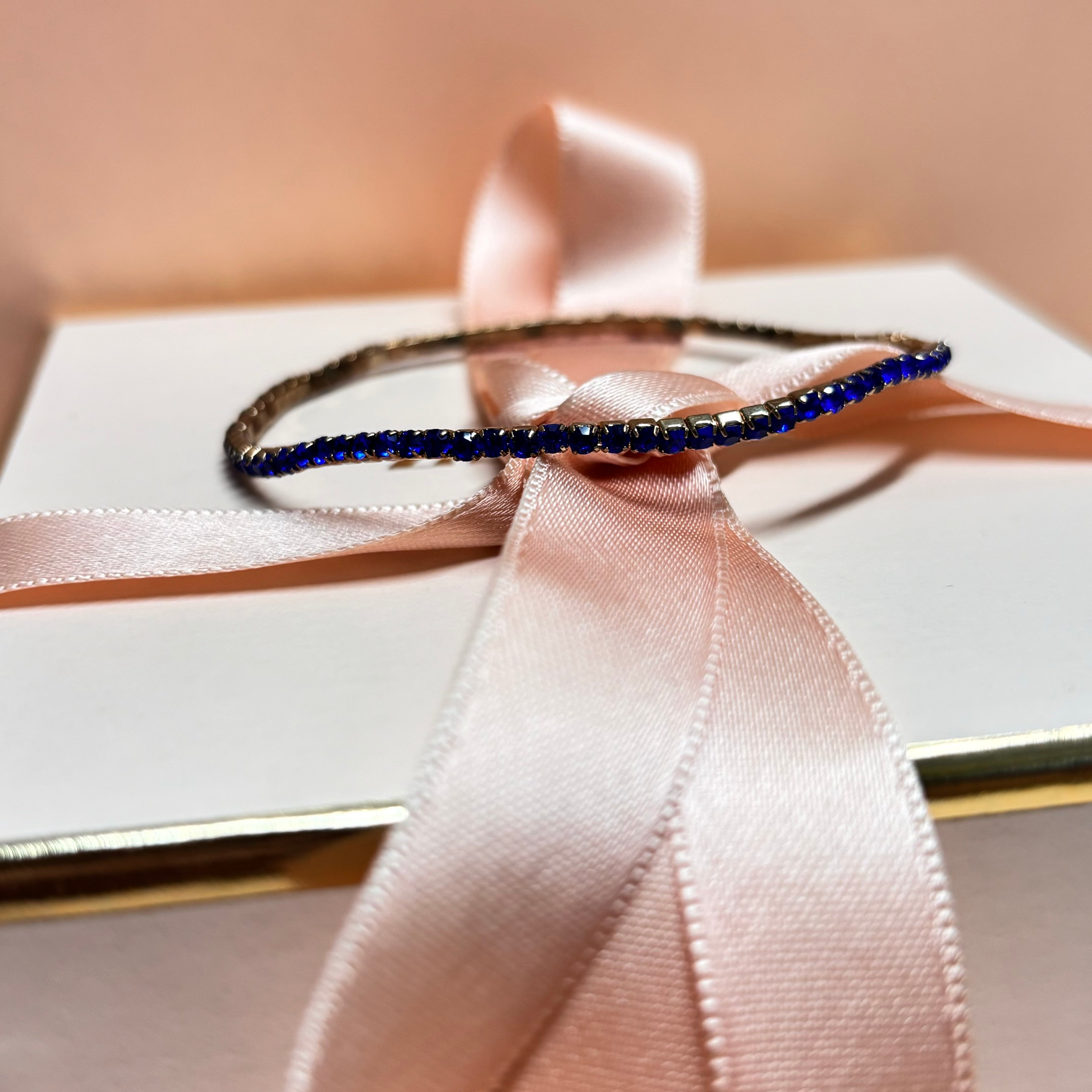 Dainty royal blue bracelet