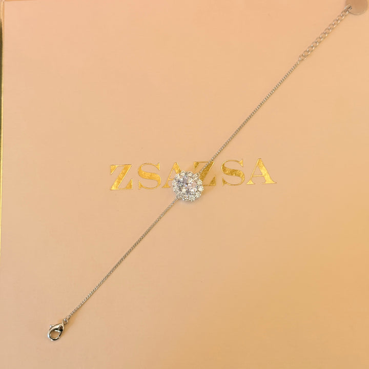 Rosette in the middle zircone silver bracelet