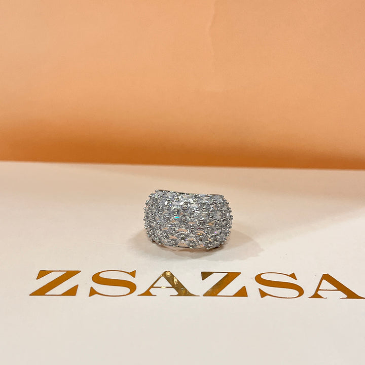 Zircone baguette white gold plated band ring