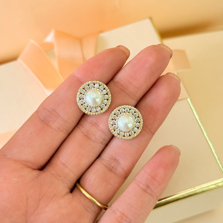Classic pearl zircone sterling silver gold plated studs