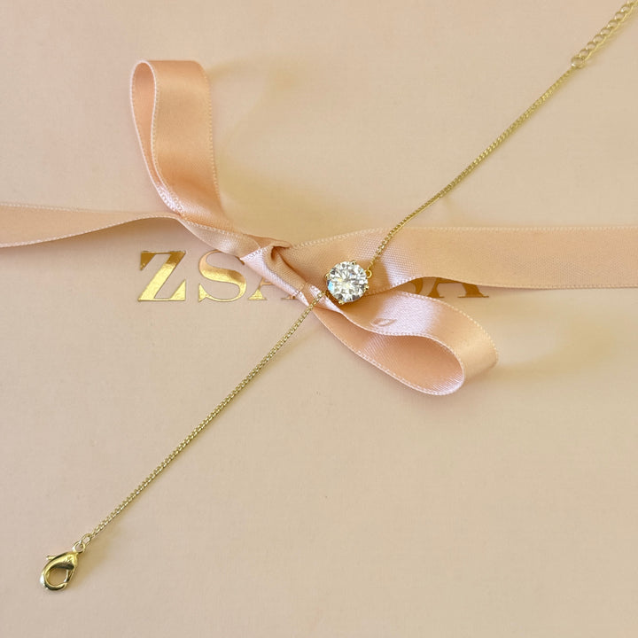 Zircone solitaire gold plated bracelet