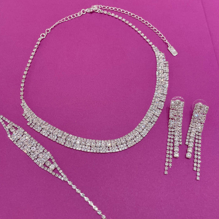 Elegant set