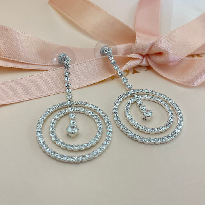 Elegant earrings