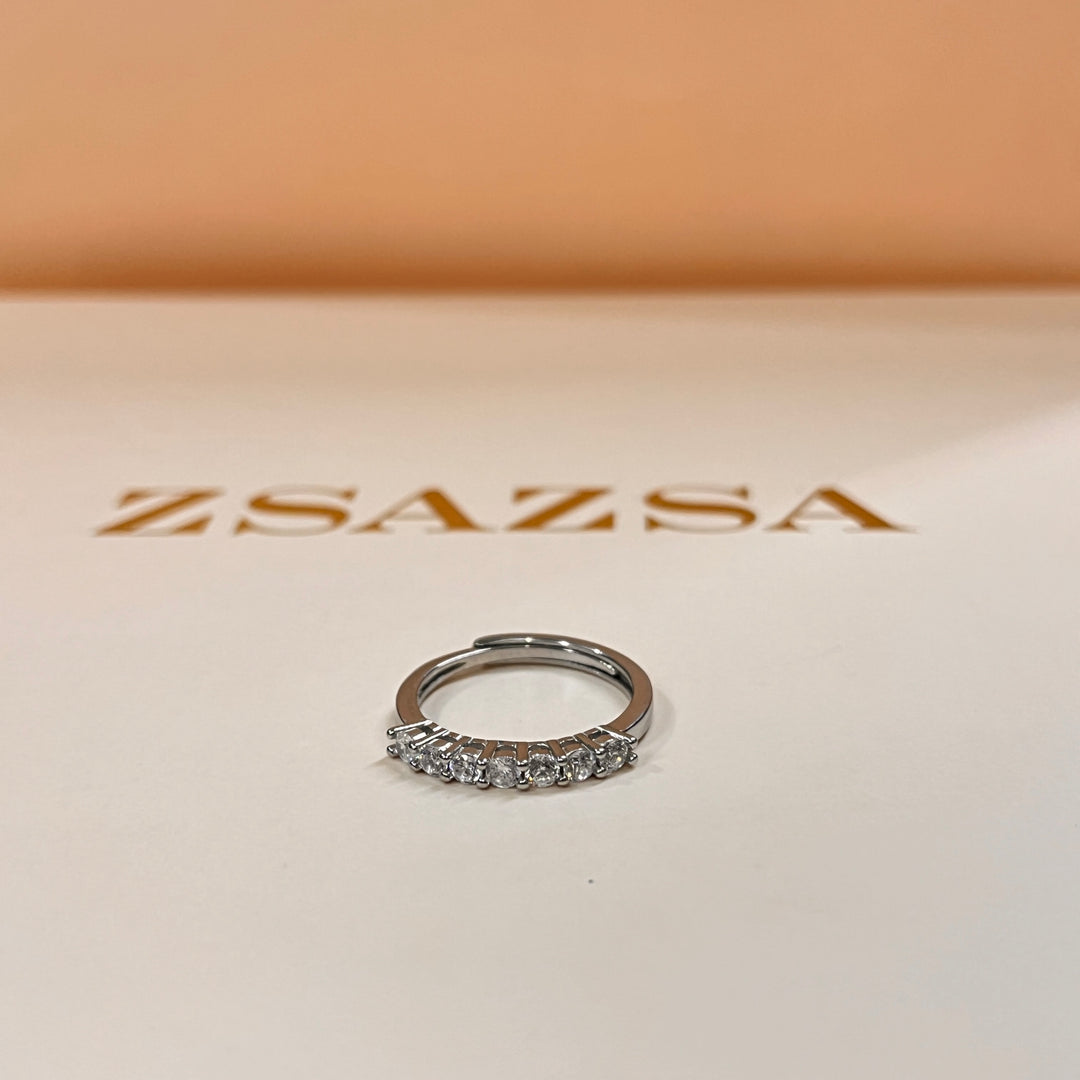 Zircone sterling silver band ring
