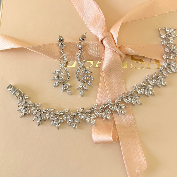 Classic marquise zircone silver earrings and bracelet