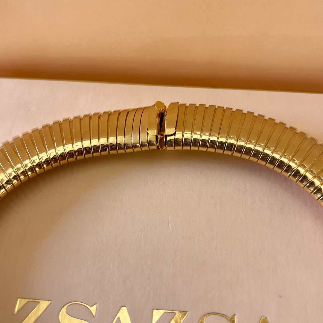Statement gold plated necklace