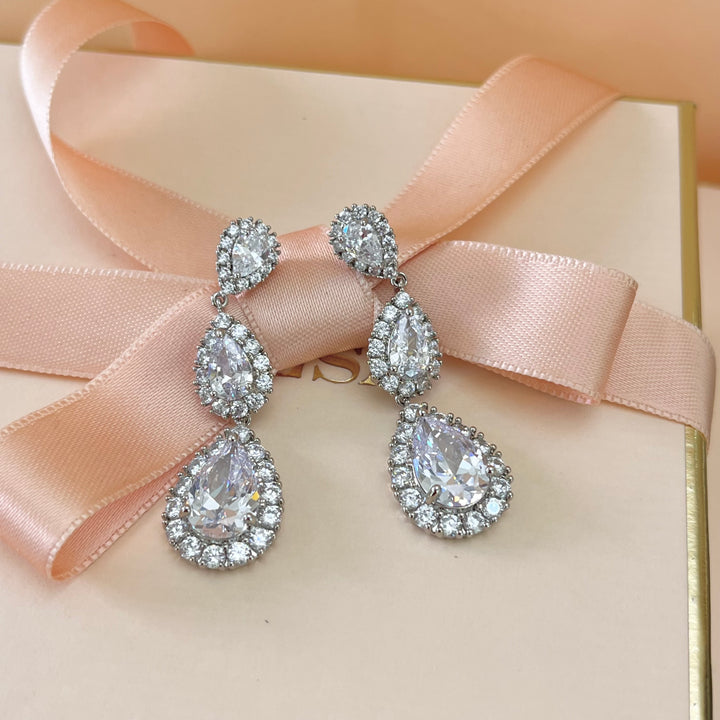 Silver zircone teardrop earrings
