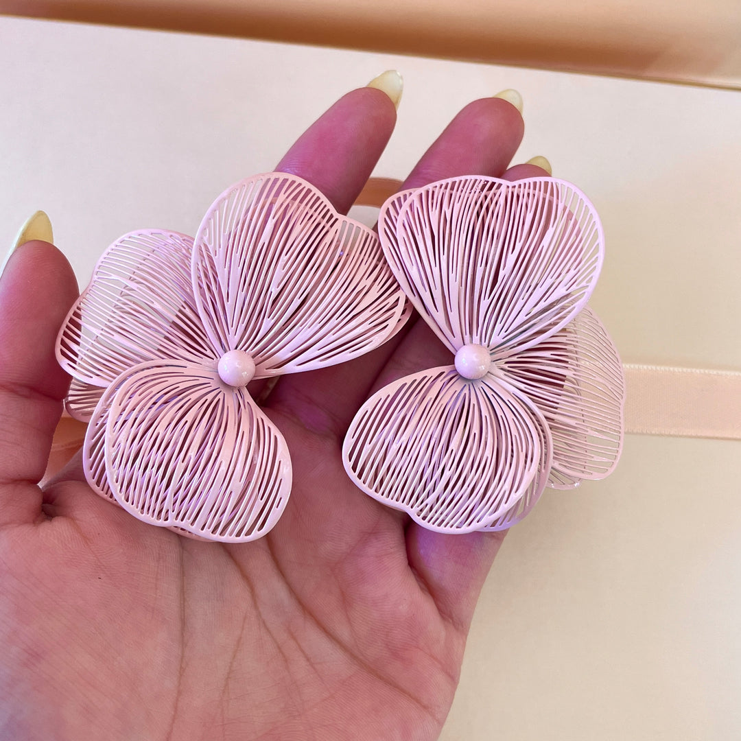 Light pink half flower gold plated earrings
