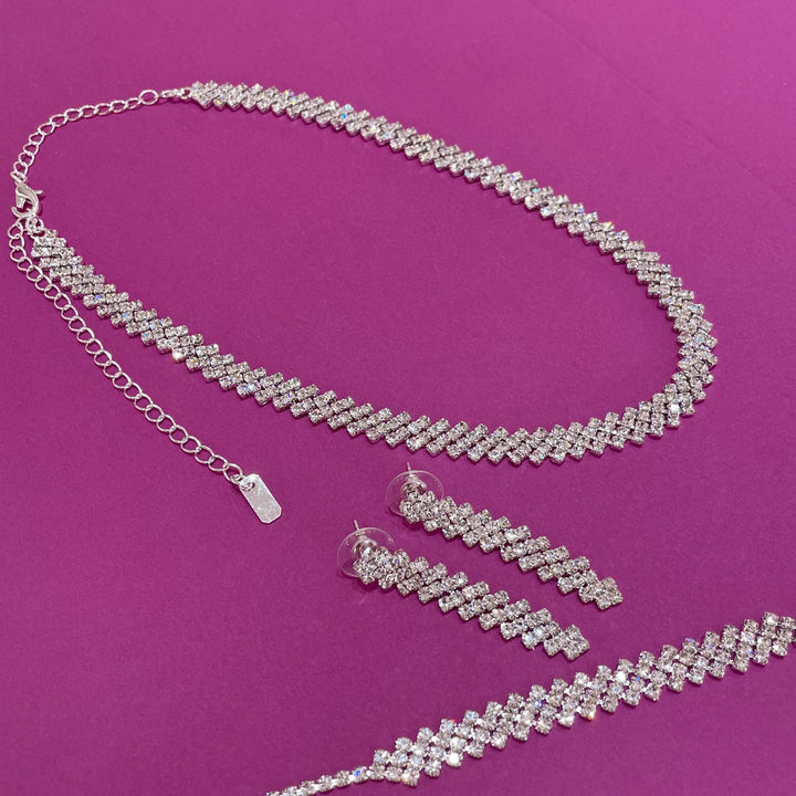 Elegant set