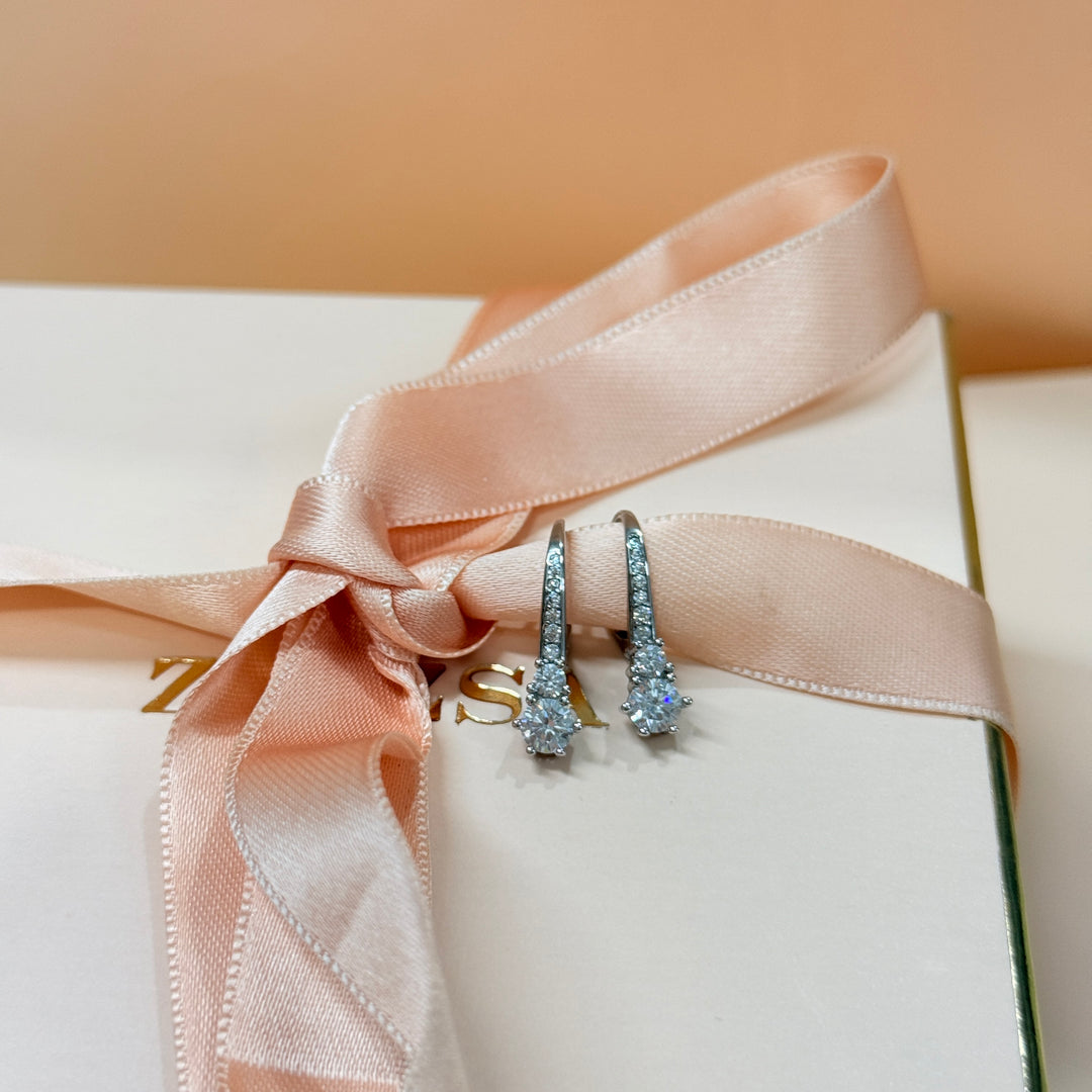 Dainty round sterling silver hook