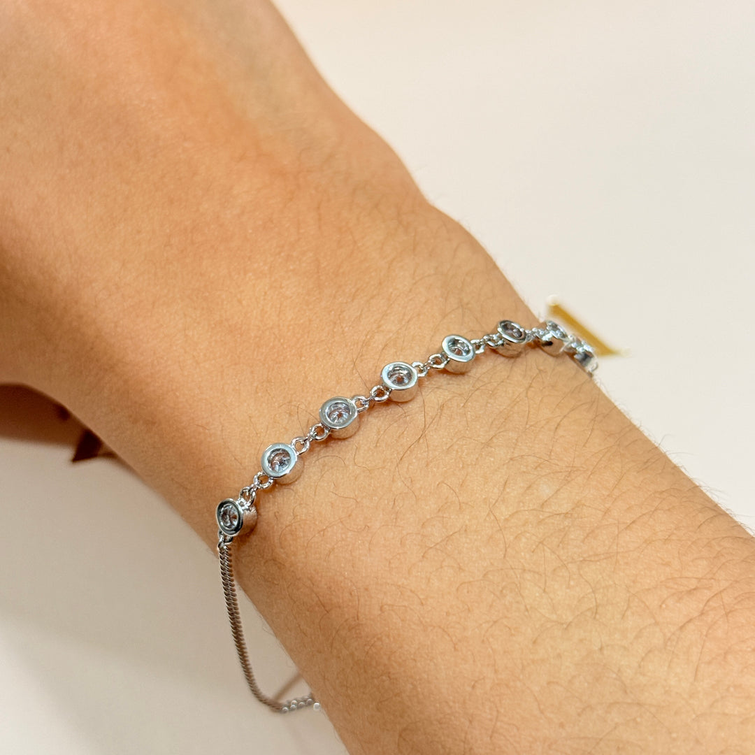 Dainty rounds zircone silver bracelet