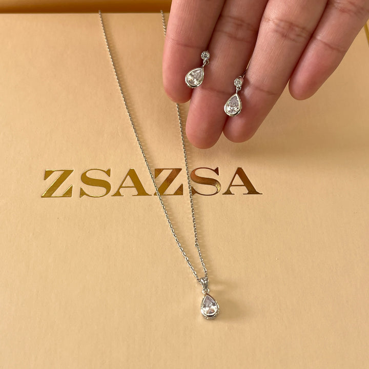 Silver zircone teardrop set