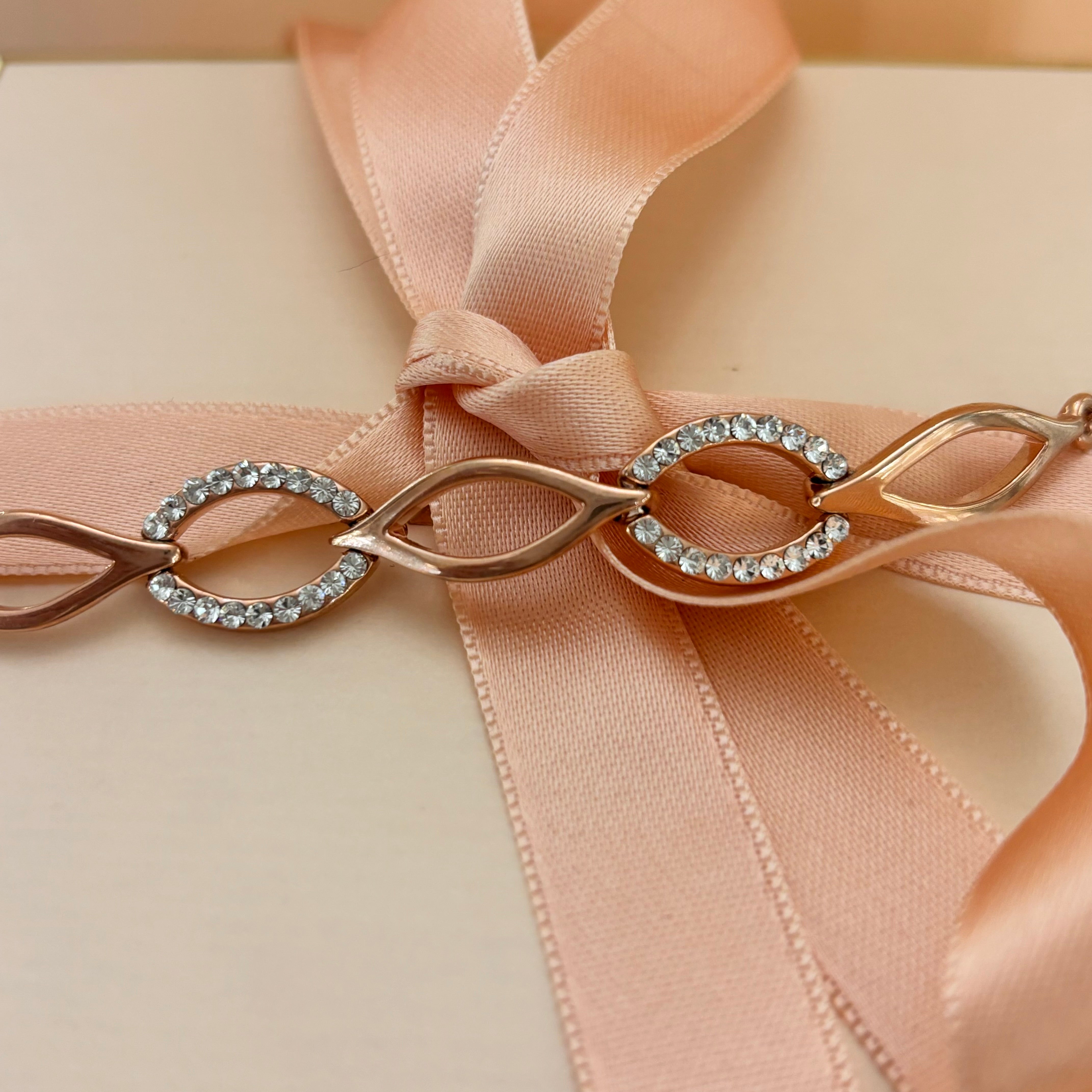 Dainty bracelet